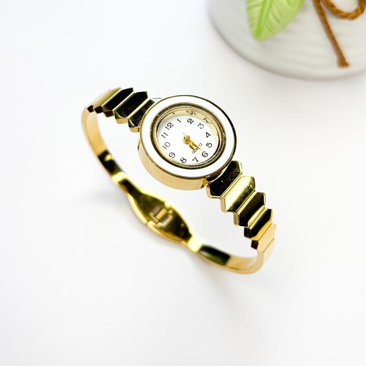 Golden Facet Bangle Watch