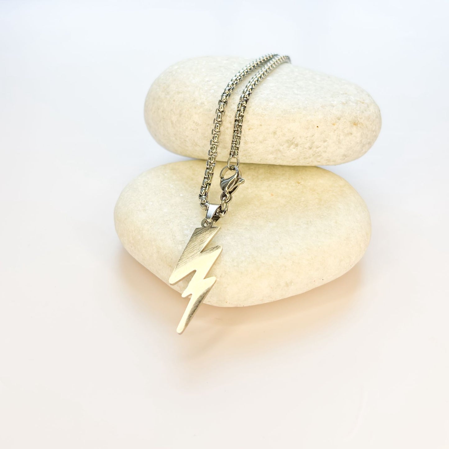 Lightning Bolt Chain
