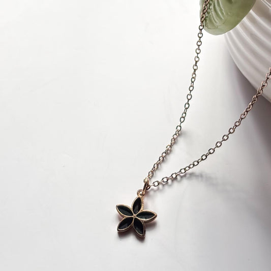 Dual-Sided Flower Pendant Necklace – Rose Gold