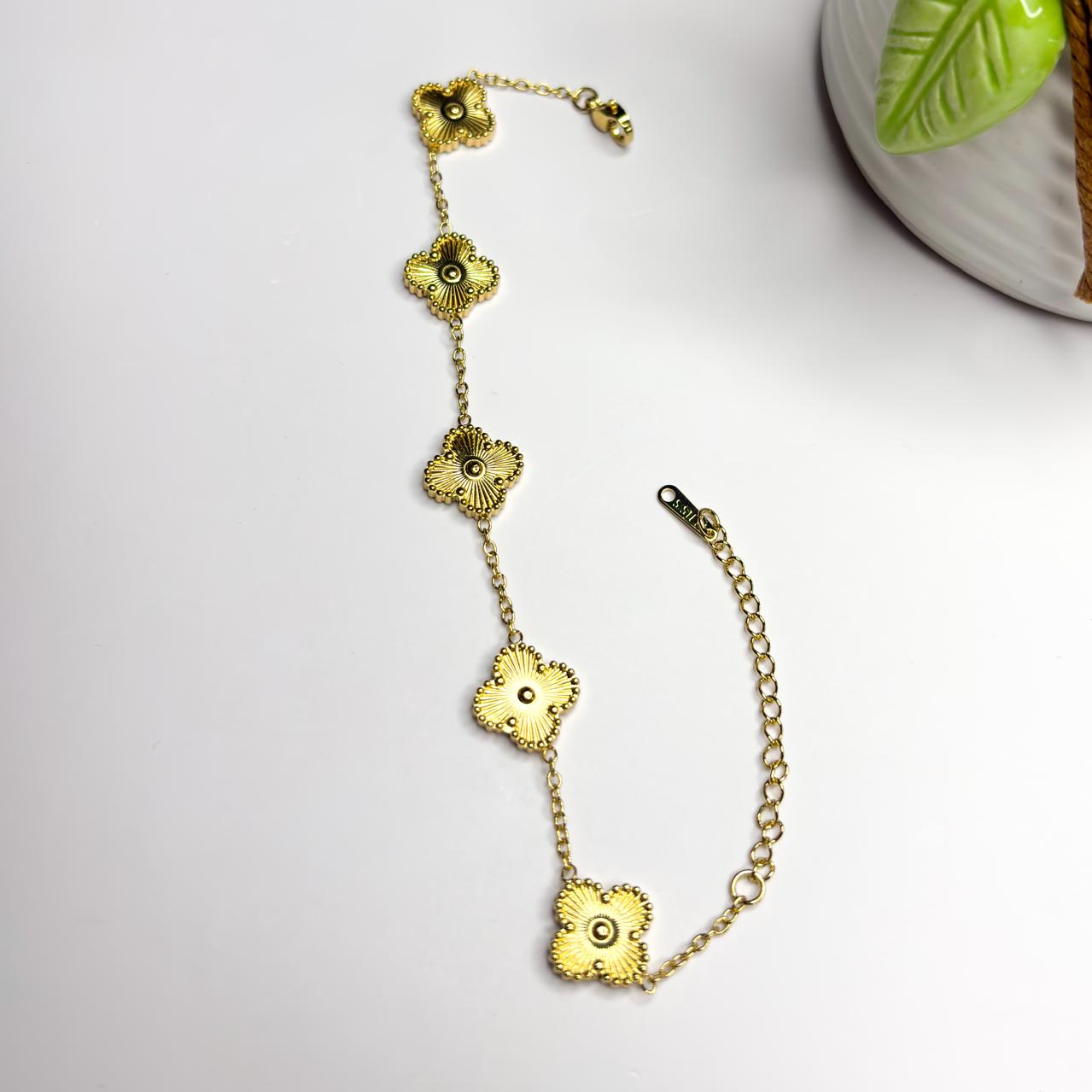 Golden Clover Bracelet