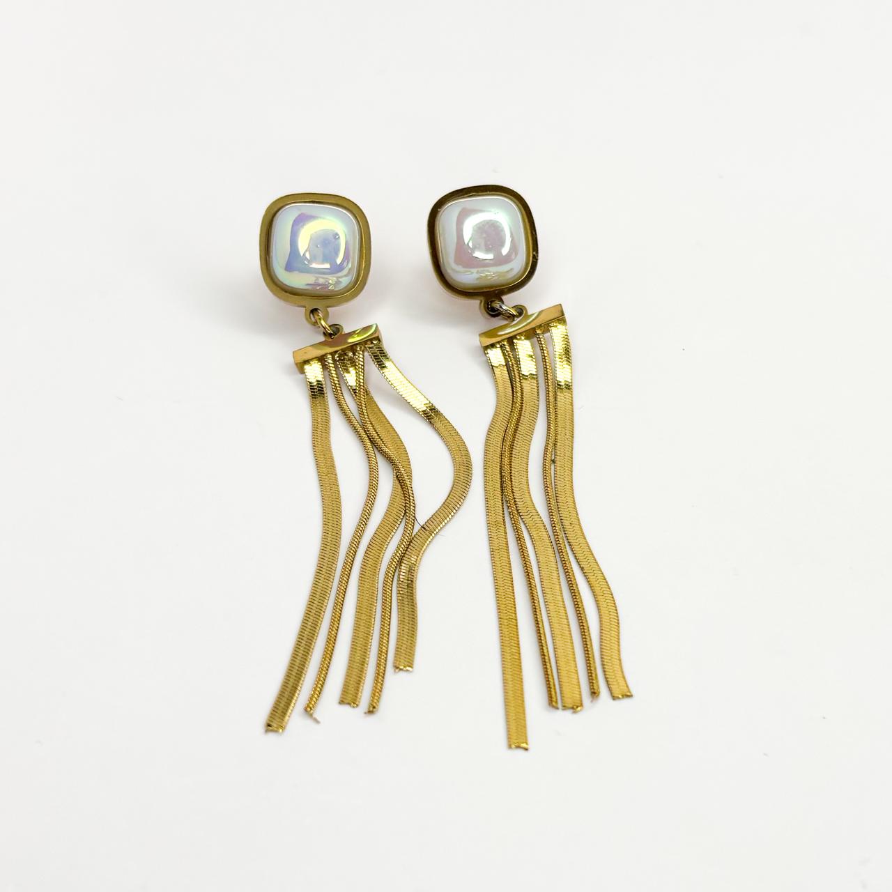 Velora Statement Earring