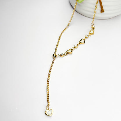 Sparkling Heartlyn Necklace Model-2