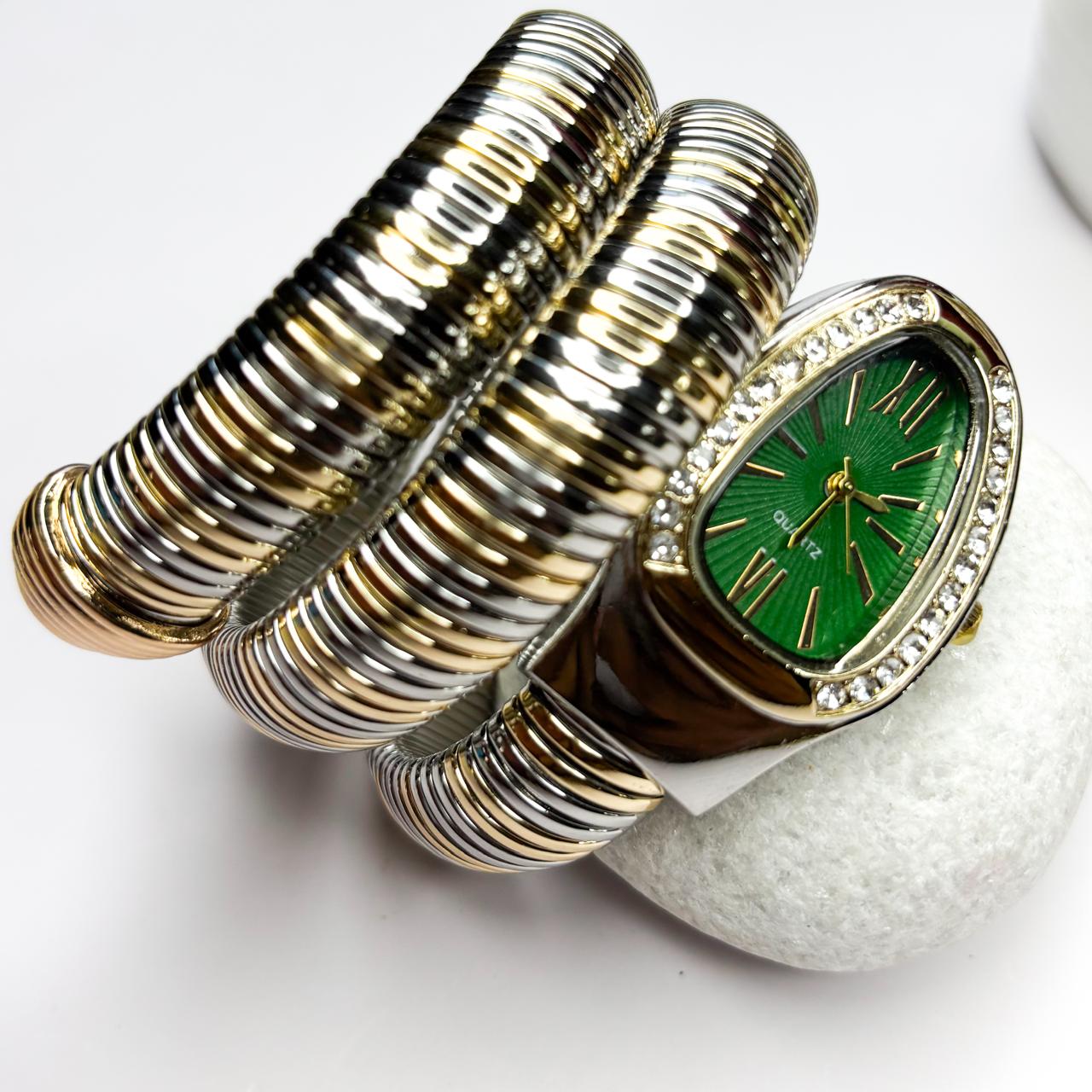 Serpenti Snake Watch Dual-Tone (Green Dial) - Double Layer