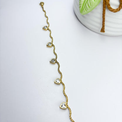Curvy White Stones Bracelet