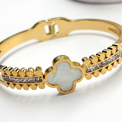 Clover Lyra Bangle Bracelet