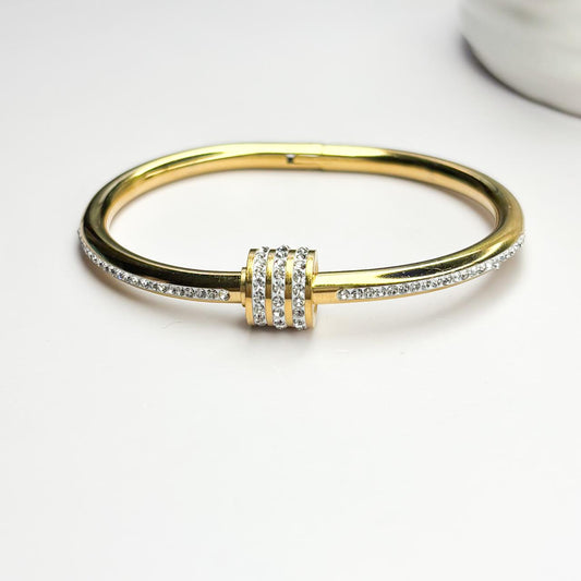 Aura Halo Lock Bangle Bracelet