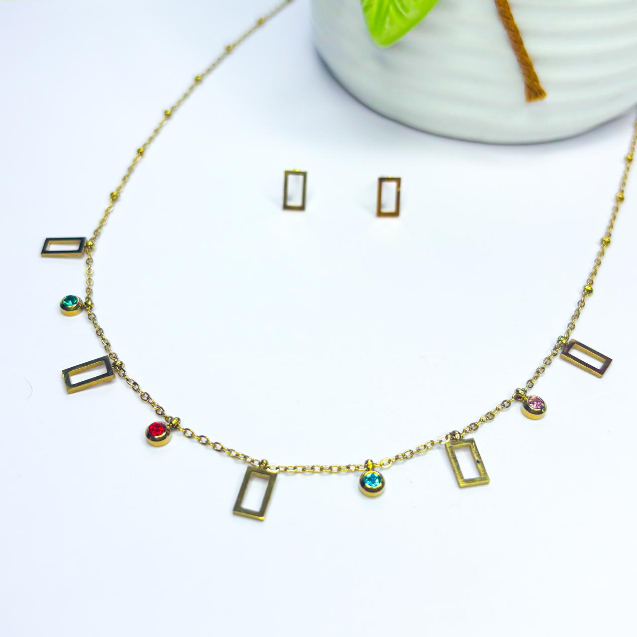Prism Frame Necklace Set
