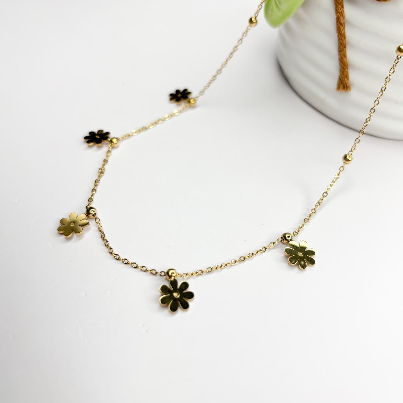 Daisy Blossom Necklace