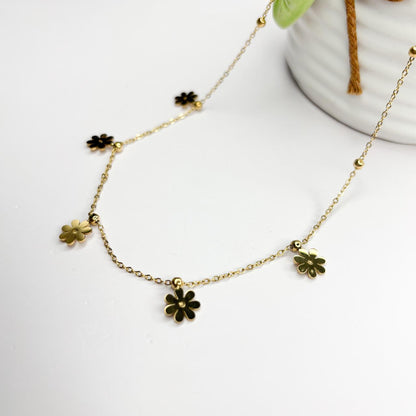 Daisy Blossom Necklace
