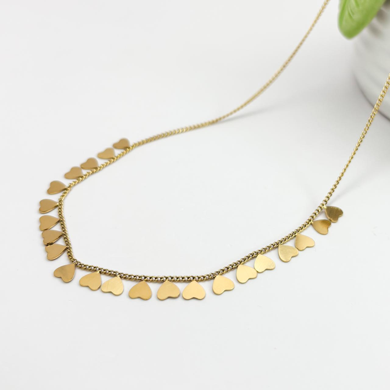 Tiny Hearts Whisper Necklace