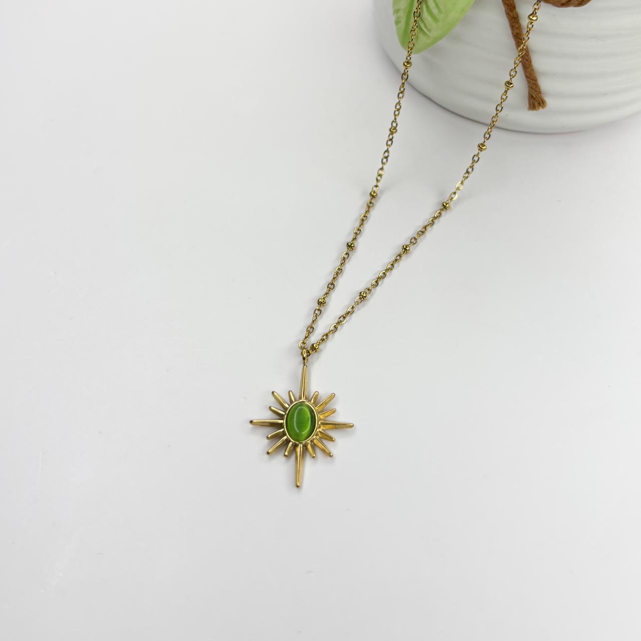 Sunflare Pendant Necklace - Jade Green