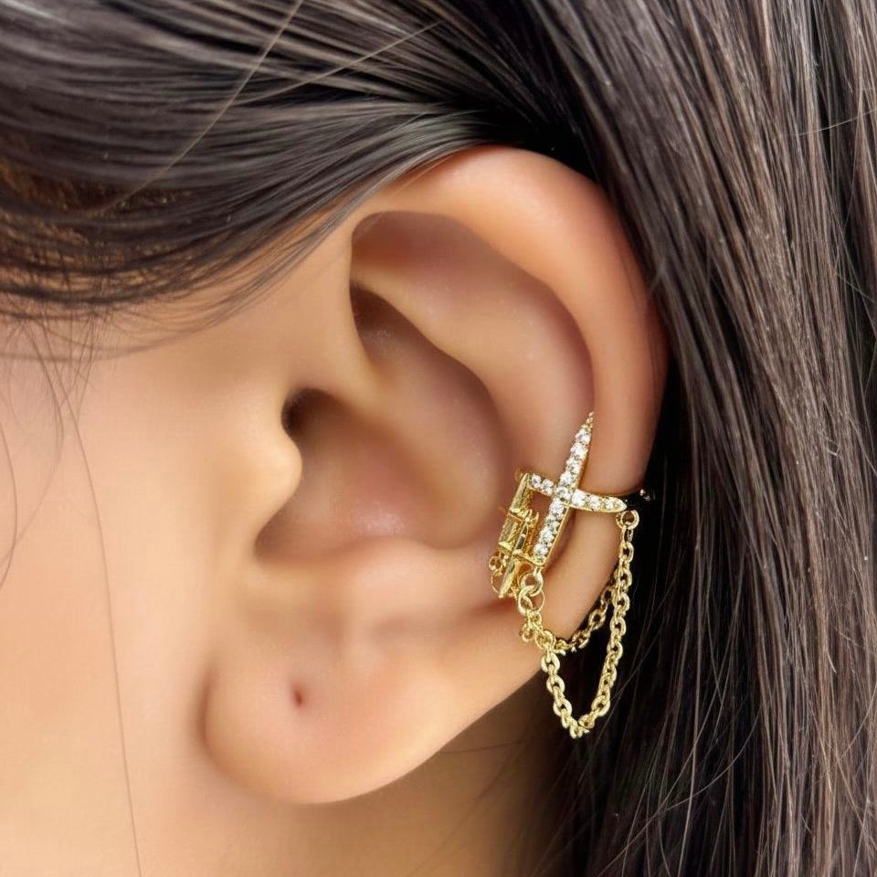 Lumora Non-Pierced Chain Ear Cuff