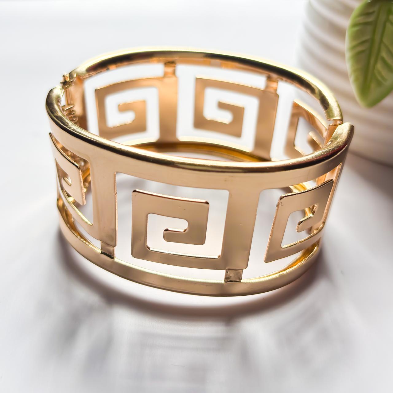 Square Loop Cuff