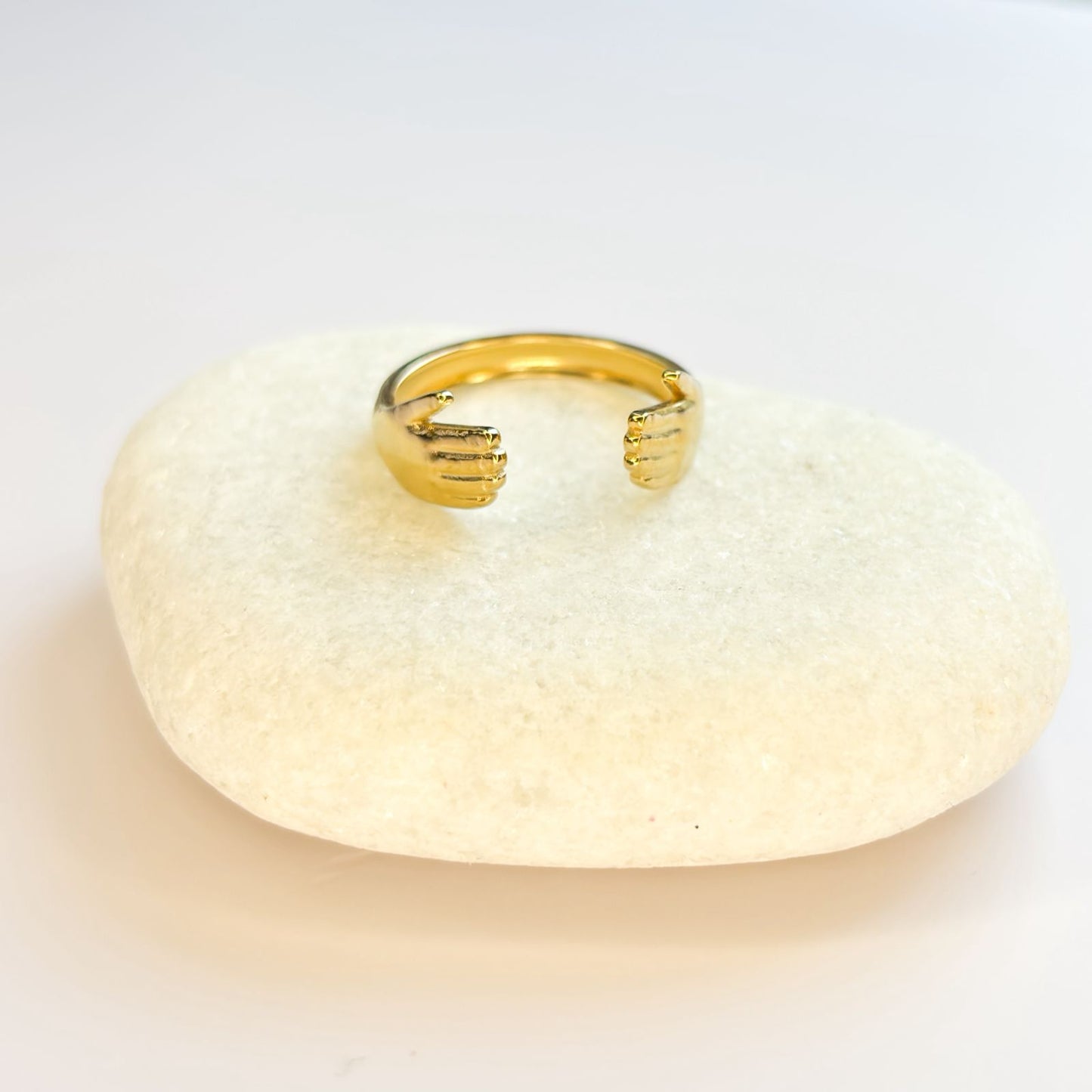 Hug Ring
