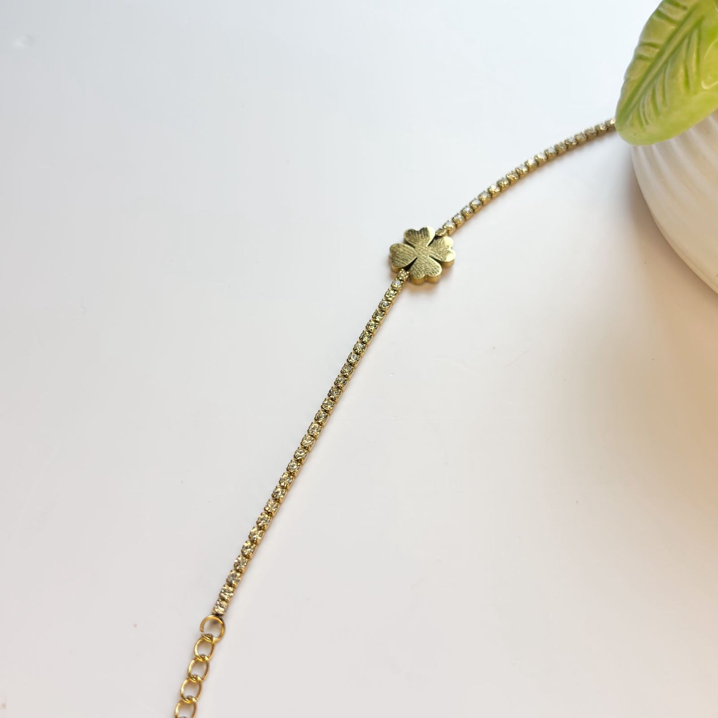 Golden Bloom Stone Bracelet