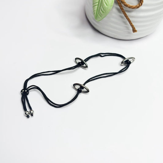 Lunar Edge Thread Anklet