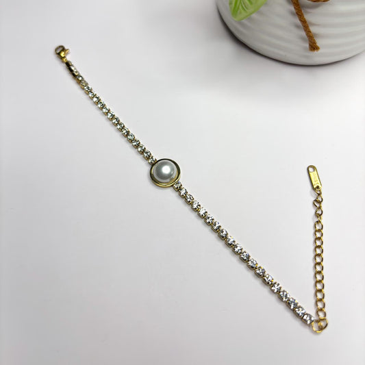 Pearly Stone Sparkle Bracelet