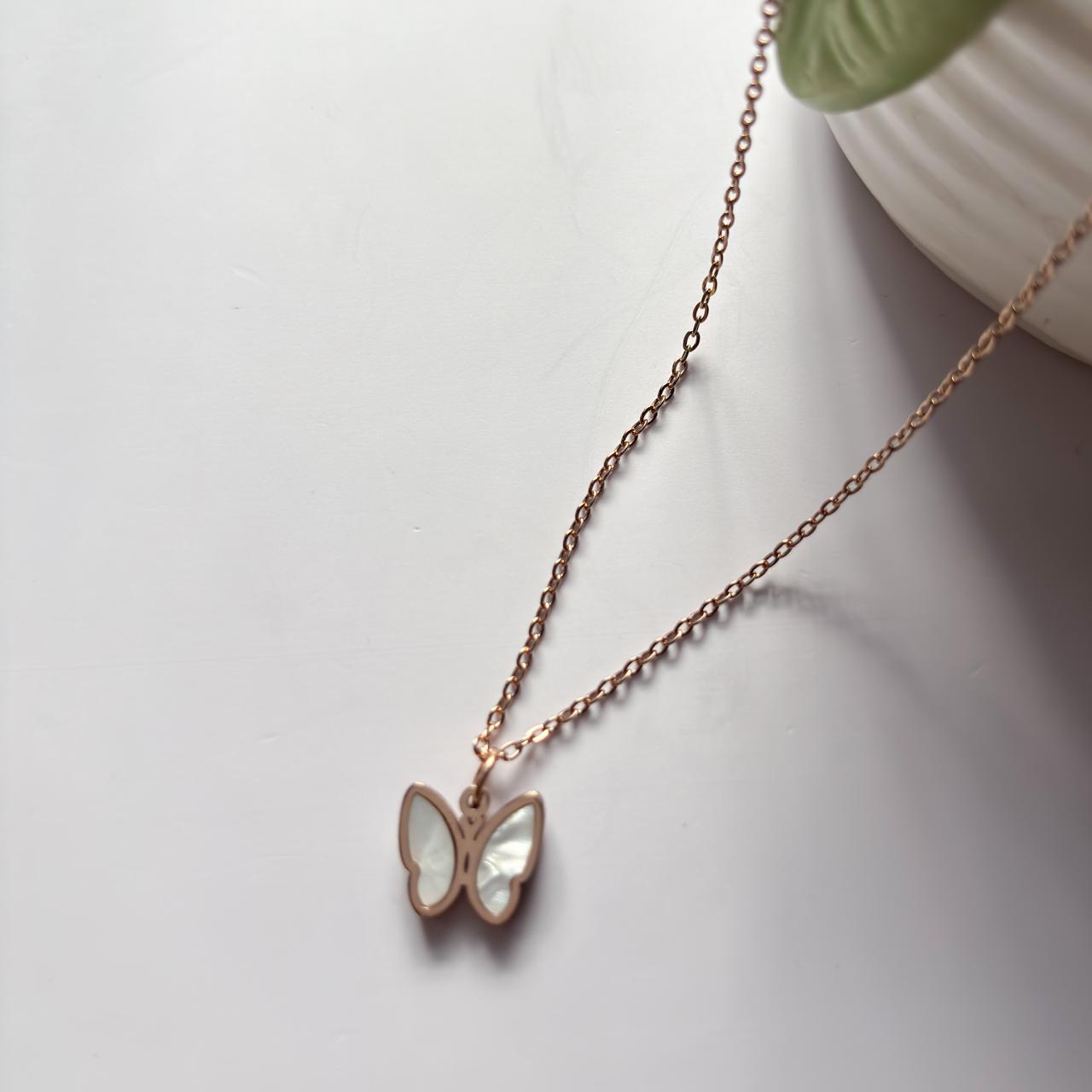 Dual-Sided Butterfly Pendant Necklace - Rosegold