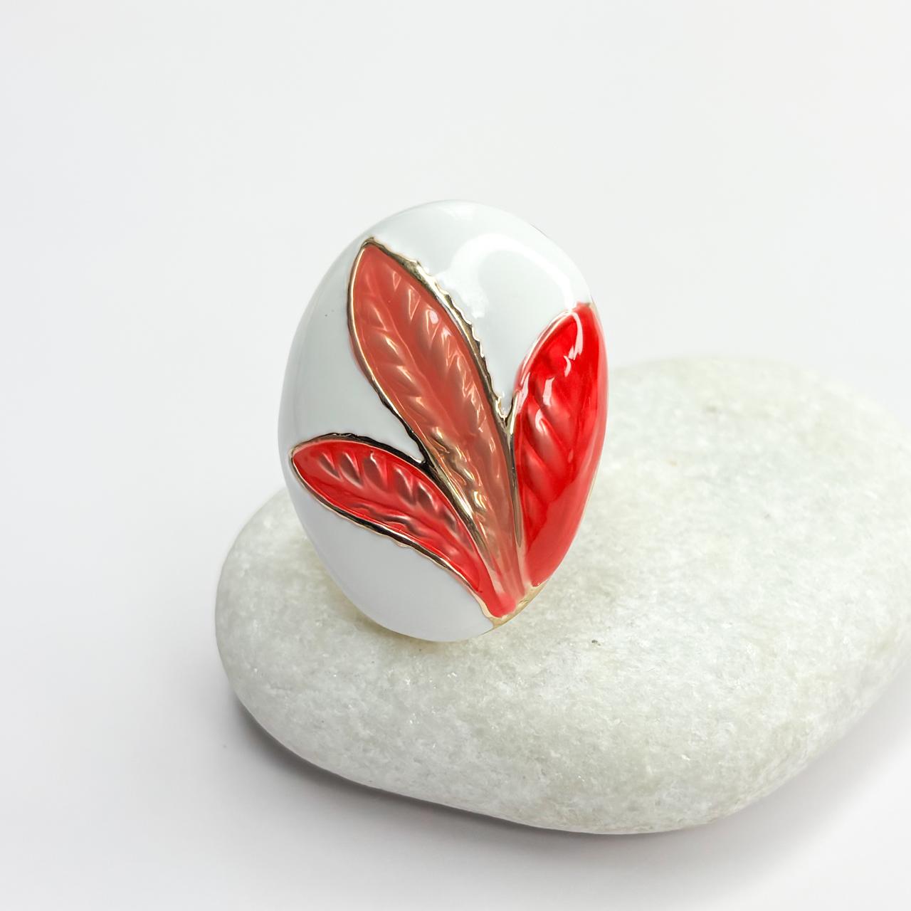 Eden Petal Enamel Ring
