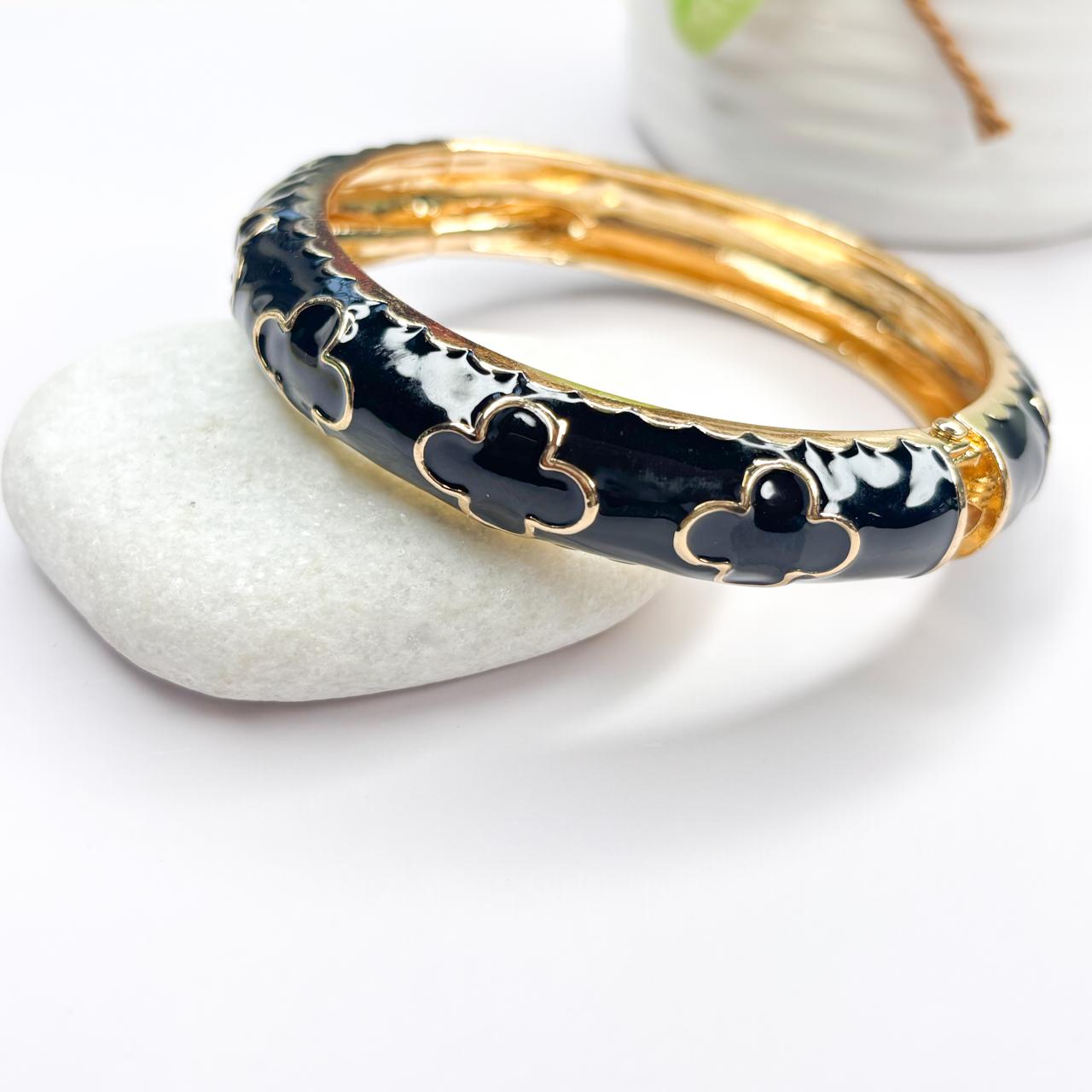 Clover Meenakari Kada - Black