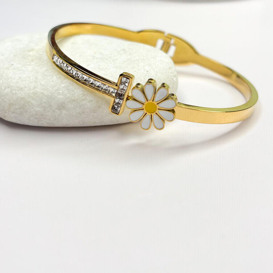 Daisy Selene Bangle Bracelet