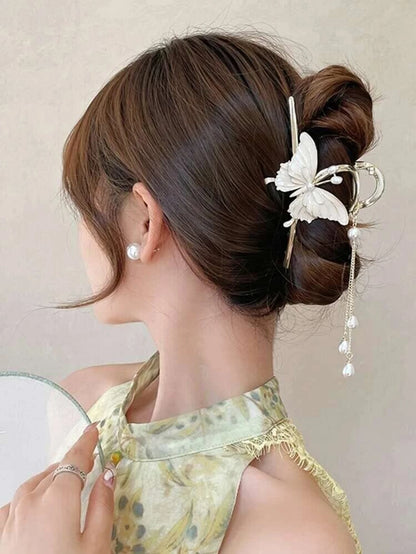 Classy Golden Butterfly Claw Clip