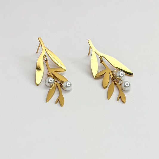 Falling Leaves Pearl Statement Earring
