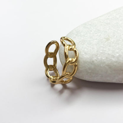 Single Rope Statement Ring