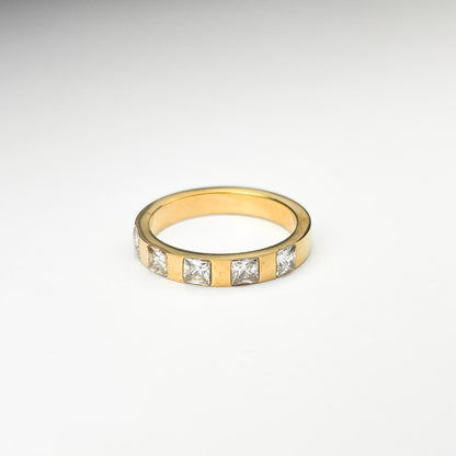 Cleopatra Row Ring