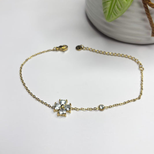 Sparkling Flower Bracelet