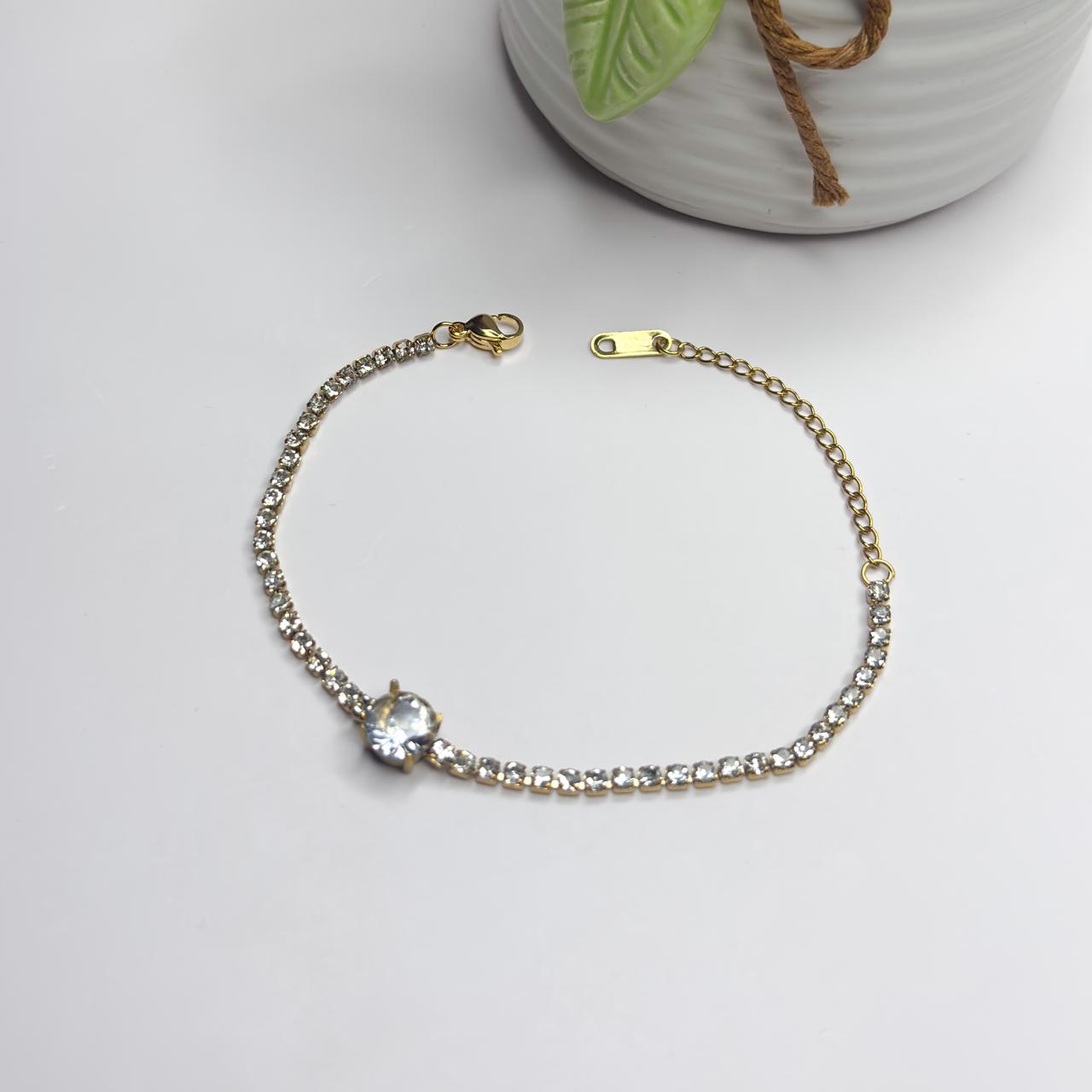 Sparkling Stone Bracelet